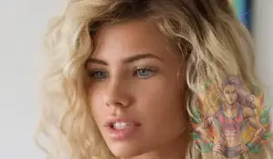 Natalie Lee #SportGirlsBio Natalya Krasavina