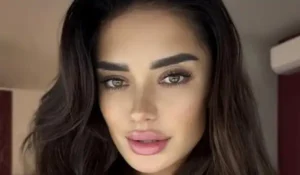 Tori Korotkaya #InstaSportBio