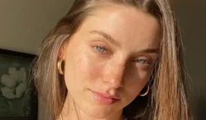 Tori Webster #InstaSportBio