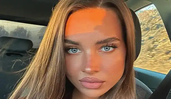 Sasha Alxndra #InstaSPortBio