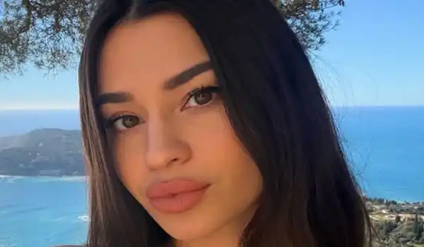 Elodie Xoxo #InstaSportBio