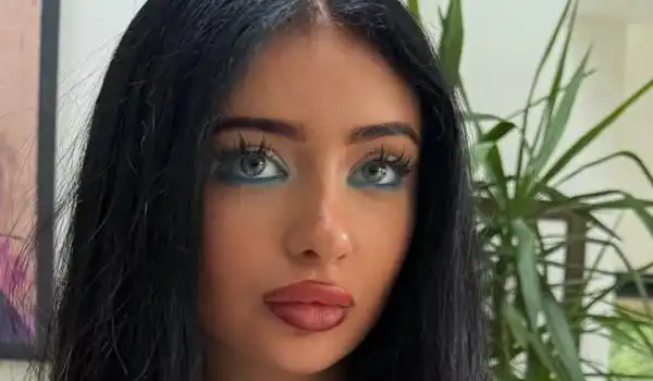 Lilly Abella #InstaSportBio
