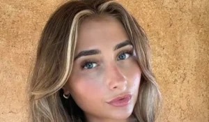 Lily Phillips #InstaSportBio